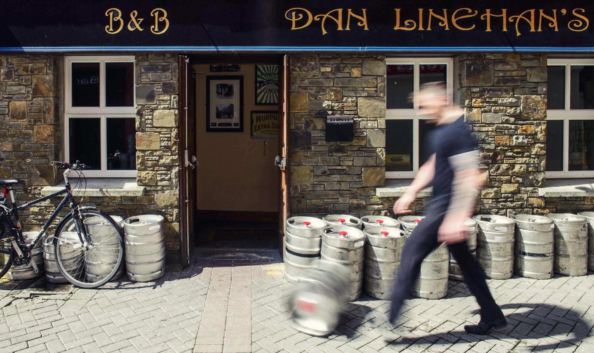 Dan Linehans Bar And B&B Killarney Exterior foto