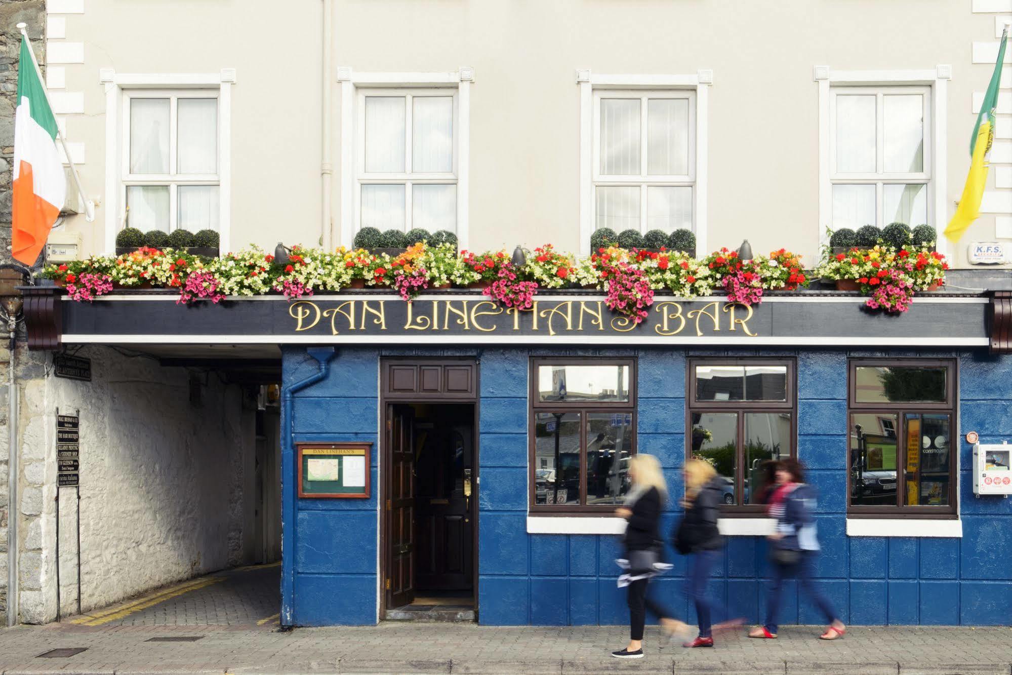 Dan Linehans Bar And B&B Killarney Exterior foto